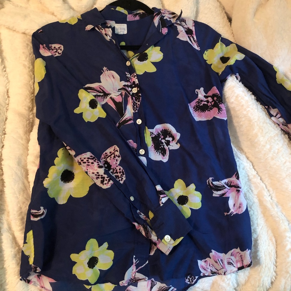 J crew button up shirt